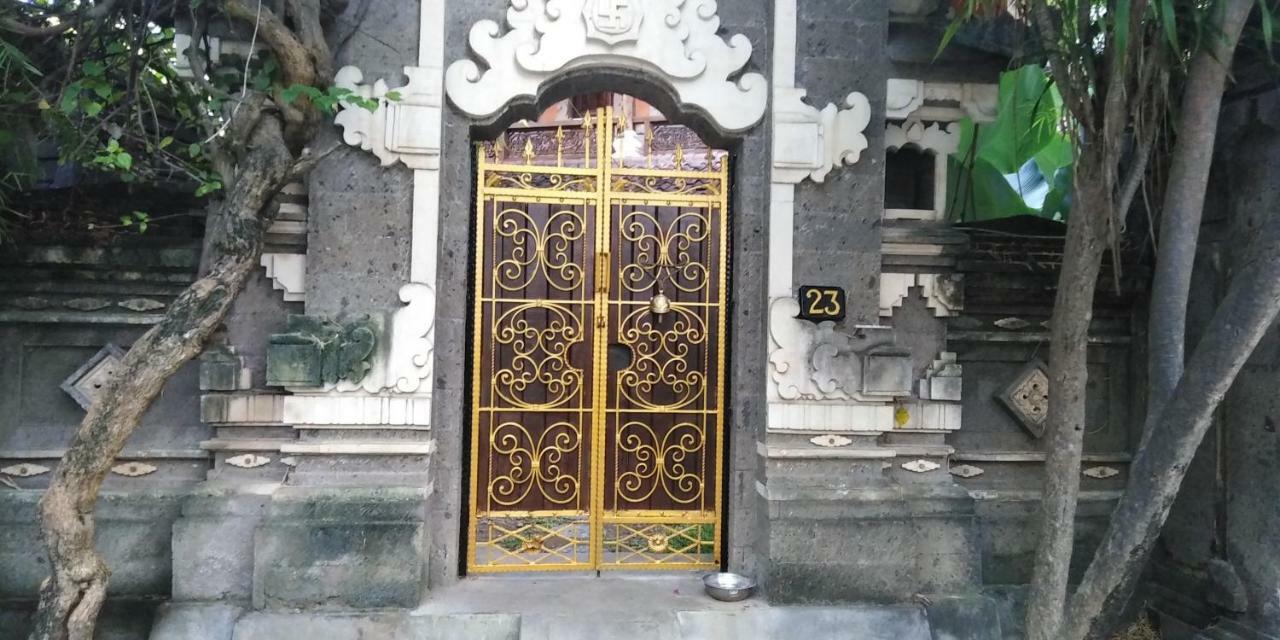 Shalana Homestay- Formerly Teka Teki House سمينياك المظهر الخارجي الصورة